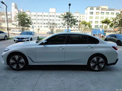 2024 BMW i3 eDrive 40 L Night Sport Package, фото 3, лот 10472947
