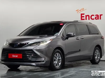 2023 Toyota Sienna 2.5 Hybrid AWD, фото 1, лот 10520365
