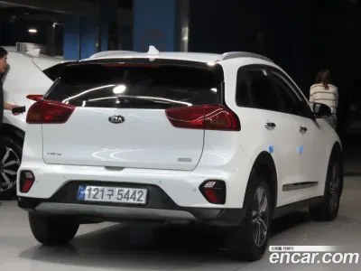 2020 Kia Niro 1.6 HEV, фото 4, лот 10215940