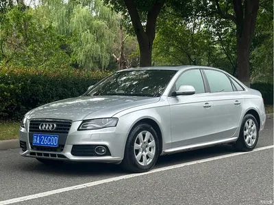 2012 Audi A4L 2.0 TFSI Auto Comfort, фото 1, лот 10826215