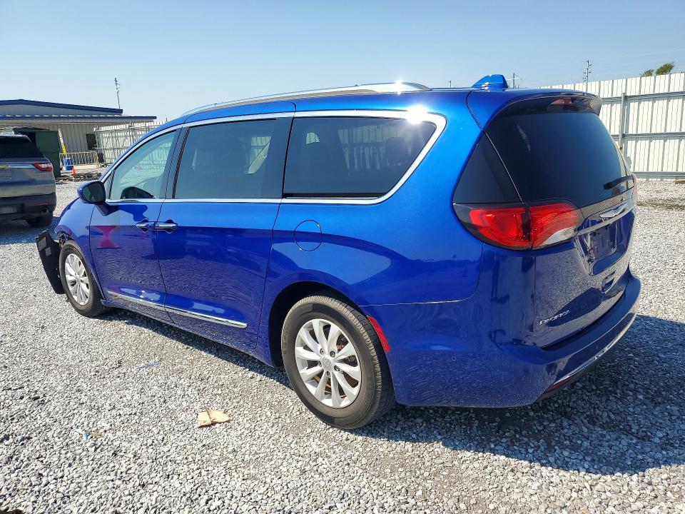 2019 CHRYSLER PACIFICA TOURING L, фото 2, лот 11209333