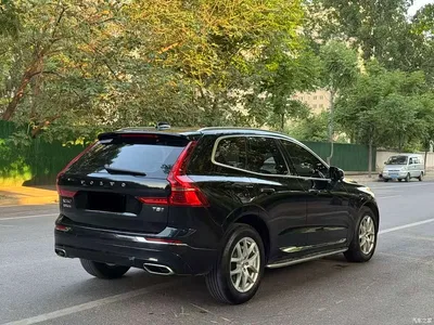 2021 Volvo XC60 T5 AWD Momentum, фото 4, лот 10364493