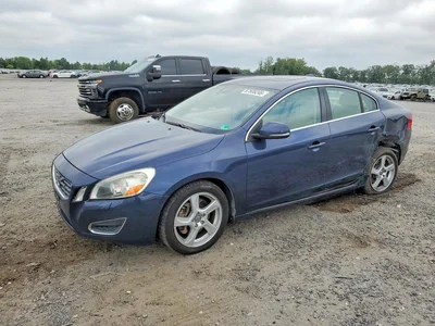 2013 VOLVO S60 T5, фото 1, лот 10876455