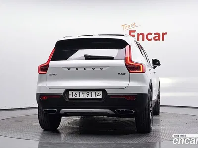2020 Volvo XC40 T4 Inscription, фото 3, лот 10127002