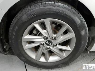 2019 Kia K5 2.0 LPI Taxi, фото 4, лот 10059180