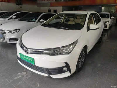 2017 Toyota Corolla Facelift 1.2T S-CVT GL, фото 1, лот 10320725