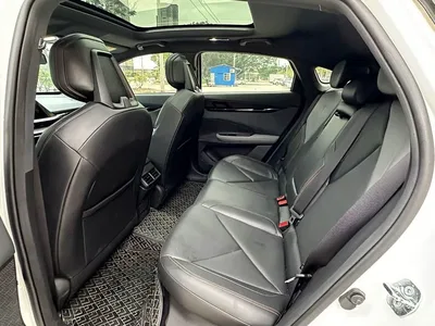 2022 Changan UNI-V 1.5T Premium Model, фото 4, лот 10679184