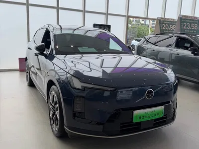 2026 Volvo XC70 Plug-in Hybrid 4WD Ultra Long Range Plus, фото 4, лот 10364974