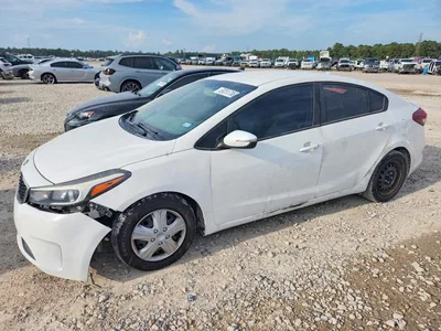 2017 KIA FORTE LX, фото 1, лот 10774837