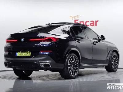 2024 BMW X6 xDrive40i M Sport, фото 2, лот 10132058