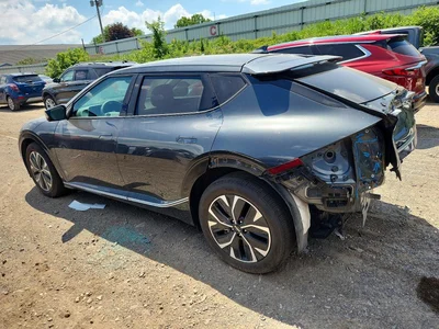 2024 KIA EV6 WIND, фото 2, лот 10651560