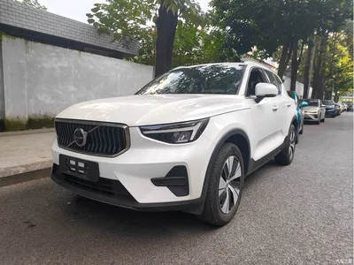 2024 Volvo XC40 B3 Smart Elite Luxury Edition, фото 1, лот 11193617