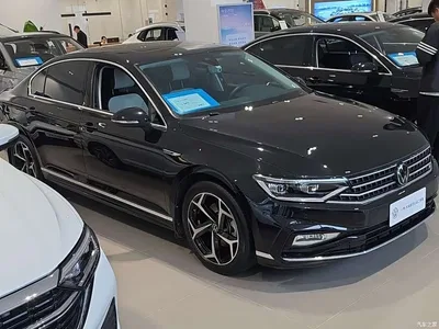 2023 Volkswagen Magotan Model 2 Million Commemorative Edition 330TSI DSG Luxury, фото 3, лот 10433106