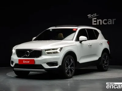 2020 Volvo XC40 T4 Inscription, фото 1, лот 10116086