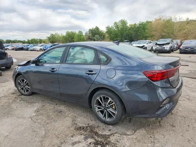 2023 KIA FORTE LXS, фото 2, лот 10786594