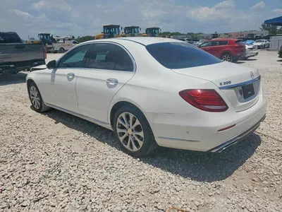 2017 MERCEDES-BENZ E 300, фото 2, лот 10821401