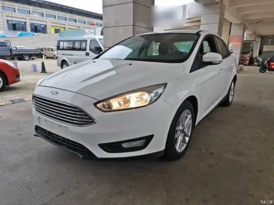 2018 Ford Focus Sedan Classic 1.6L Automatic Trend Smart Edition, фото 2, лот 10299524