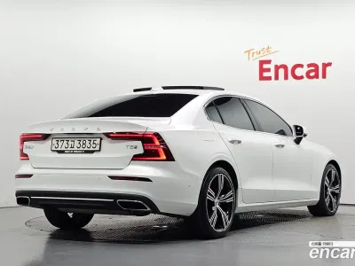 2020 Volvo S60 T5 Inscroption, фото 2, лот 11210649