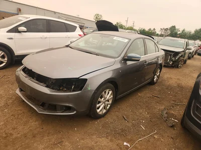 2013 VOLKSWAGEN JETTA SE, фото 1, лот 10829077