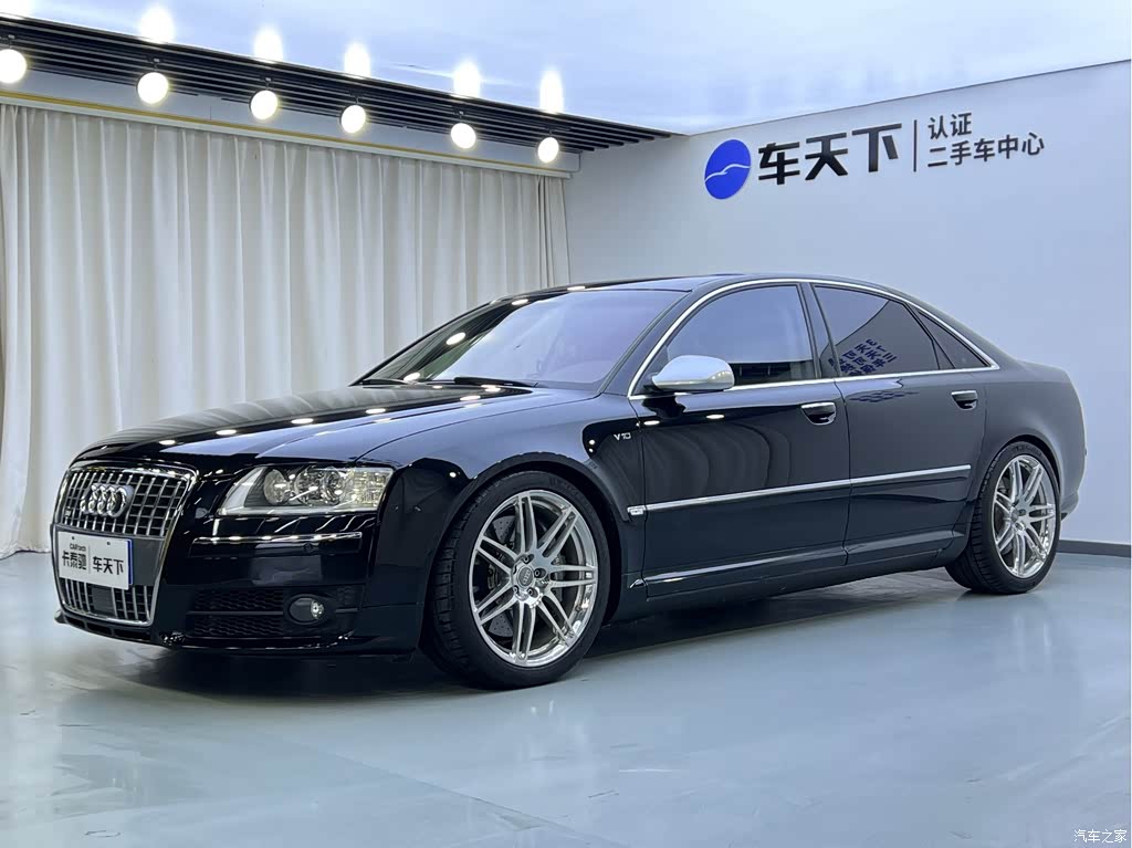 2007 Audi S8, фото 1, лот 10232610