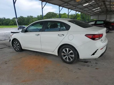 2022 KIA RIO LX, фото 2, лот 10776757
