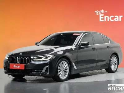 2021 BMW 5-Series 530e Luxury, фото 1, лот 10199825