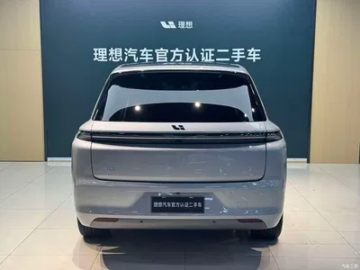 2025 Li Auto Li L8 Ultra Smart Renewal Edition, фото 4, лот 10825724