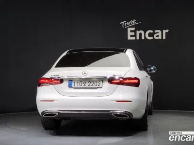 2022 Mercedes-Benz E-Class E450 4MATIC Exclusive, фото 3, лот 10060273
