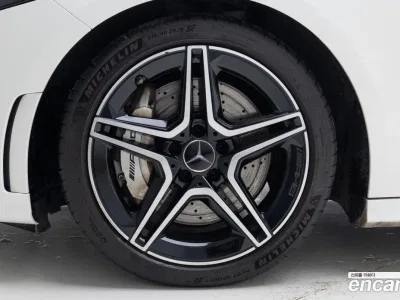 2023 Mercedes-Benz A-Class AMG A35 4MATIC Sedan, фото 4, лот 10042222