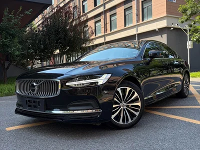2025 Volvo S90 B5 Zhiyi Luxury Edition, фото 1, лот 10363865