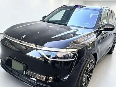 2025 AITO Wenjie AITO M8 Extended Range Ultra 53.4kWh 6-Seater, фото 1, лот 10276648