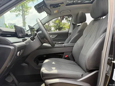 2025 Chery Tiggo 8 PLUS 290TGDI DCT Comfort 5-seater, фото 4, лот 10333515