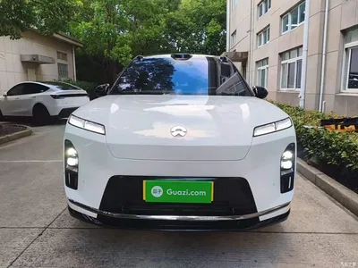 2025 NIO ES8 Model 6-Seat Executive Luxury Edition, фото 3, лот 10370462