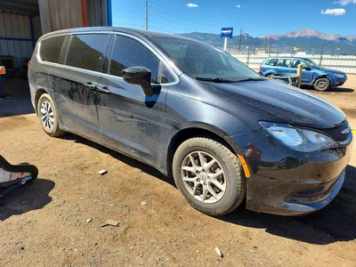 2022 CHRYSLER VOYAGER LX, фото 4, лот 10868053