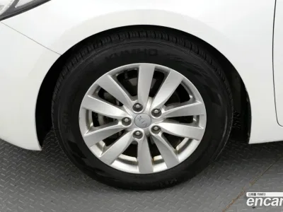 2014 Kia K3 Trendy, фото 4, лот 10055575