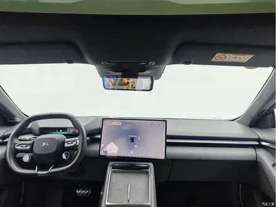 2025 XPeng P7 702km Long Range Edition, фото 3, лот 10376401
