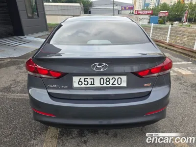 2017 Hyundai AVANTE 1.6 GDI Smart, фото 2, лот 10230765