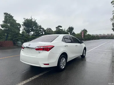 2017 Toyota Corolla 1.2T CVT GL, фото 4, лот 10300111