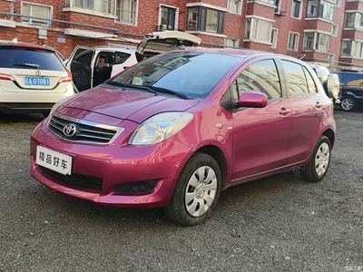 2011 Toyota Yaris 1.6E Auto Charm Edition, фото 1, лот 11212230