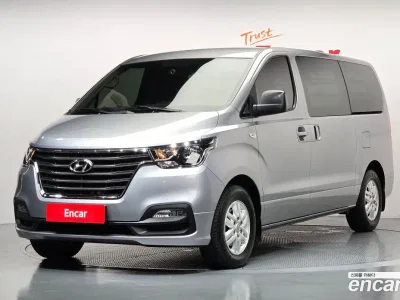 2021 Hyundai Starex Van 3-Seater, фото 1, лот 10207328