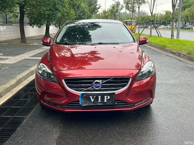 2015 Volvo V40 1.6T Smart Comfort Edition, фото 2, лот 10679763