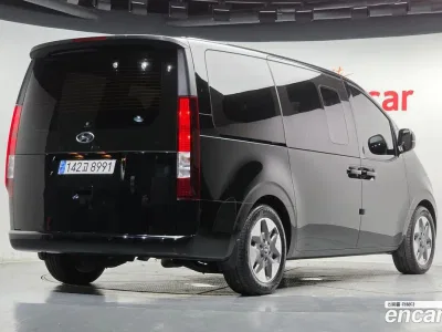 2023 Hyundai Staria L3.5 Tourer 9-Seater, фото 2, лот 10321114