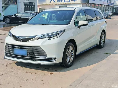 2024 Toyota Sienna 2.5L Hybrid 4WD Premium Edition, фото 2, лот 10667585