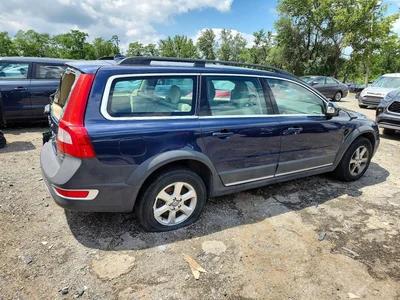 2010 VOLVO XC70 3.2, фото 3, лот 10875413