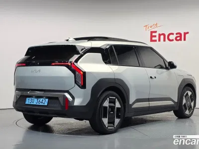 2025 Kia EV3 Standard 2WD, фото 2, лот 10206736