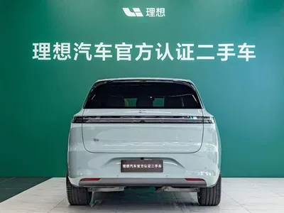 2025 Li Auto L6 Max Smart Renewal Edition, фото 3, лот 10455919