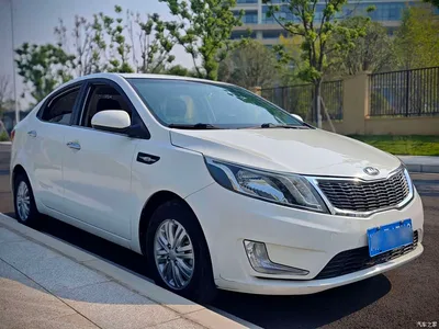 2012 Kia K2 Sedan 1.4L MT GLS Commemorative Edition, фото 3, лот 10402151