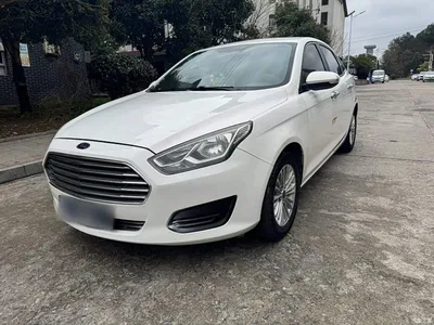 2017 Ford Escort Facelift 1.5L Automatic Comfort, фото 1, лот 10282654