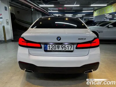 2023 BMW 5-Series 520i M Sport, фото 4, лот 10144668