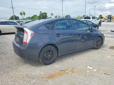 2014 TOYOTA PRIUS FOUR, фото 3, лот 10538706